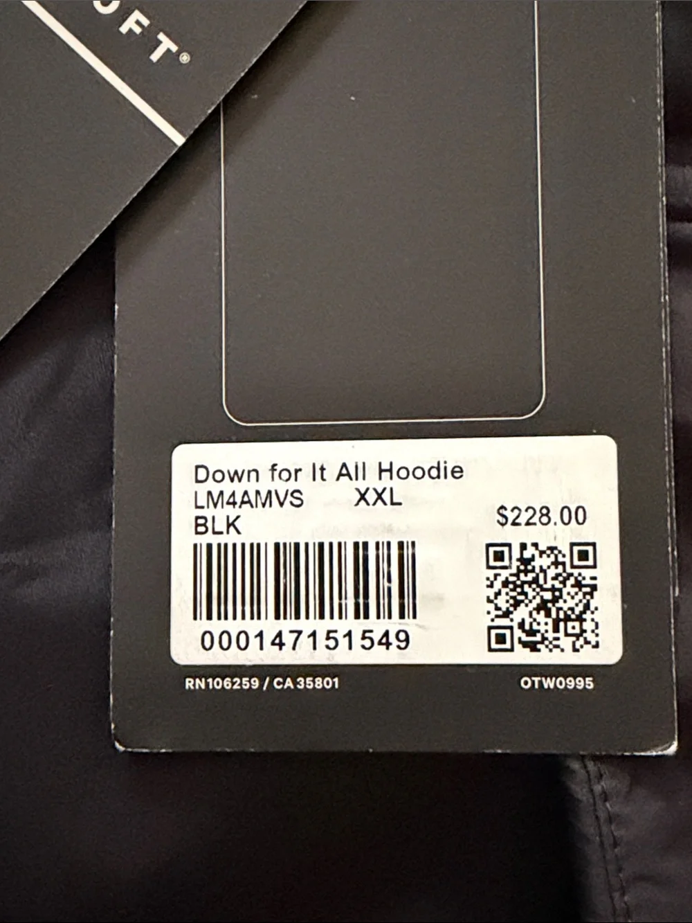 lululemon athletica Men's Black Hooded Puffer Jacket - Picture 2 of 4
